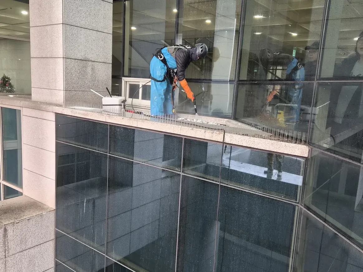 종로구 교북동 건물 복도·대기 동선 야간 위생청소 사례 - 행진크린