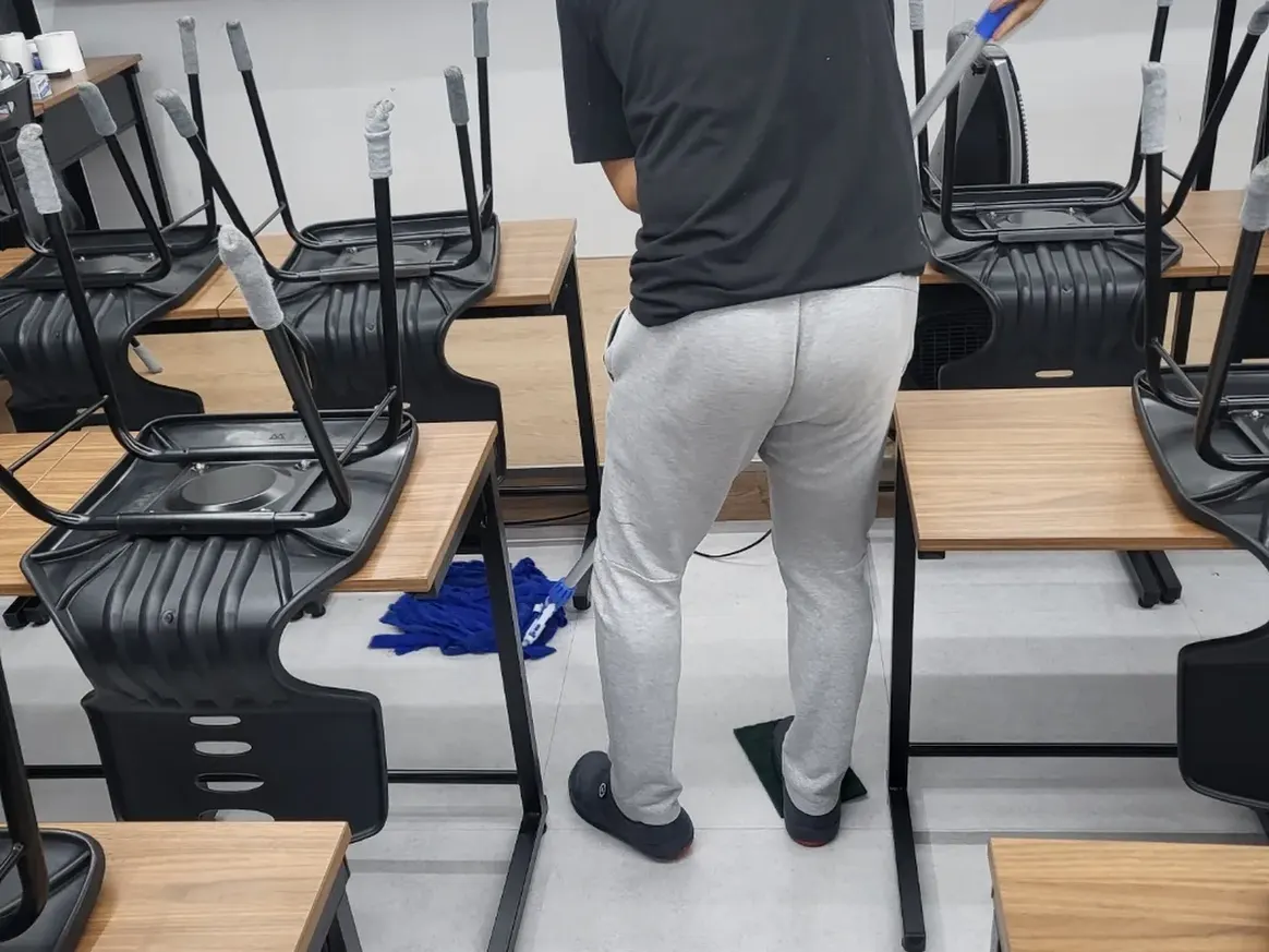 마포구 신공덕동 스터디카페 운영실·미팅룸 위생청소 사례 - 행진크린
